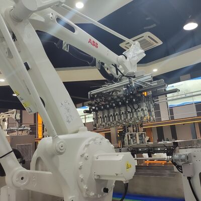 Máquina de enchimento de remover manchas fabricada em fábrica